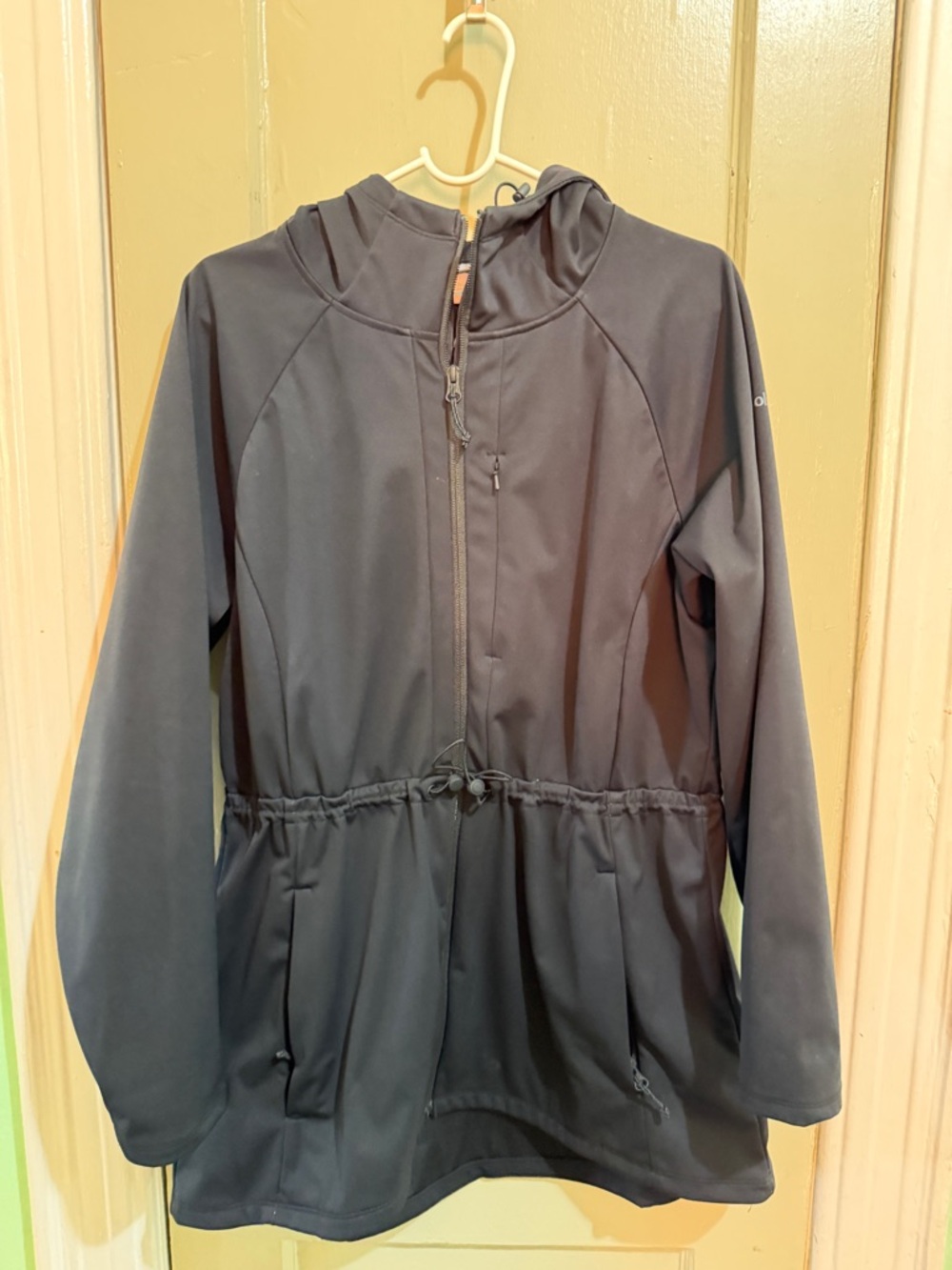 Columbia Women's Black Hooded Softshell Jacket